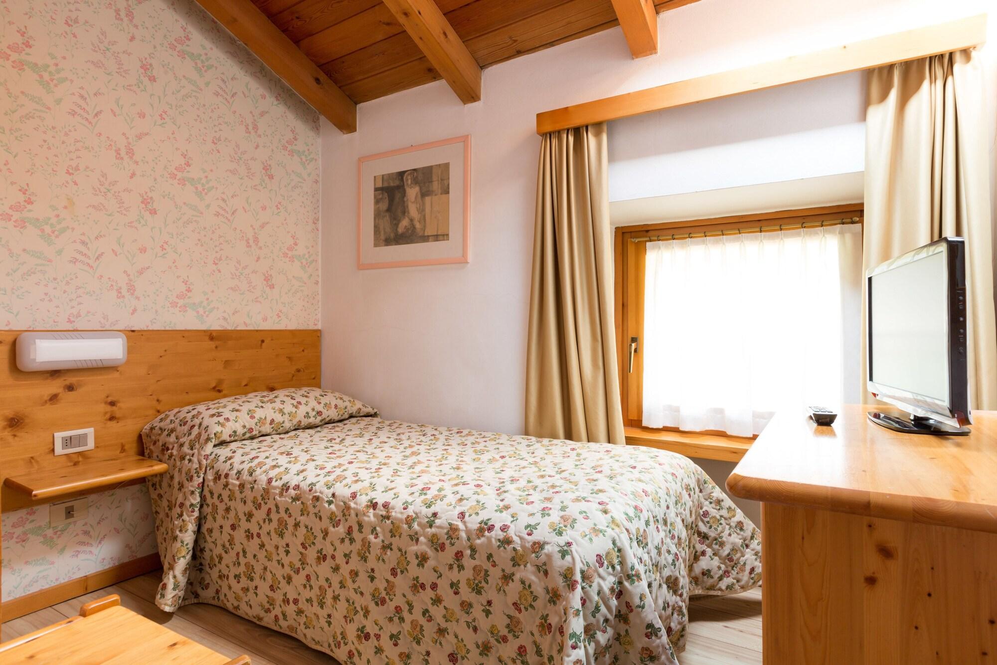 Hotel Al Maso Riva del Garda Esterno foto