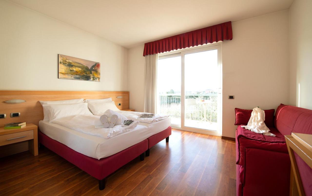 Hotel Al Maso Riva del Garda Camera foto